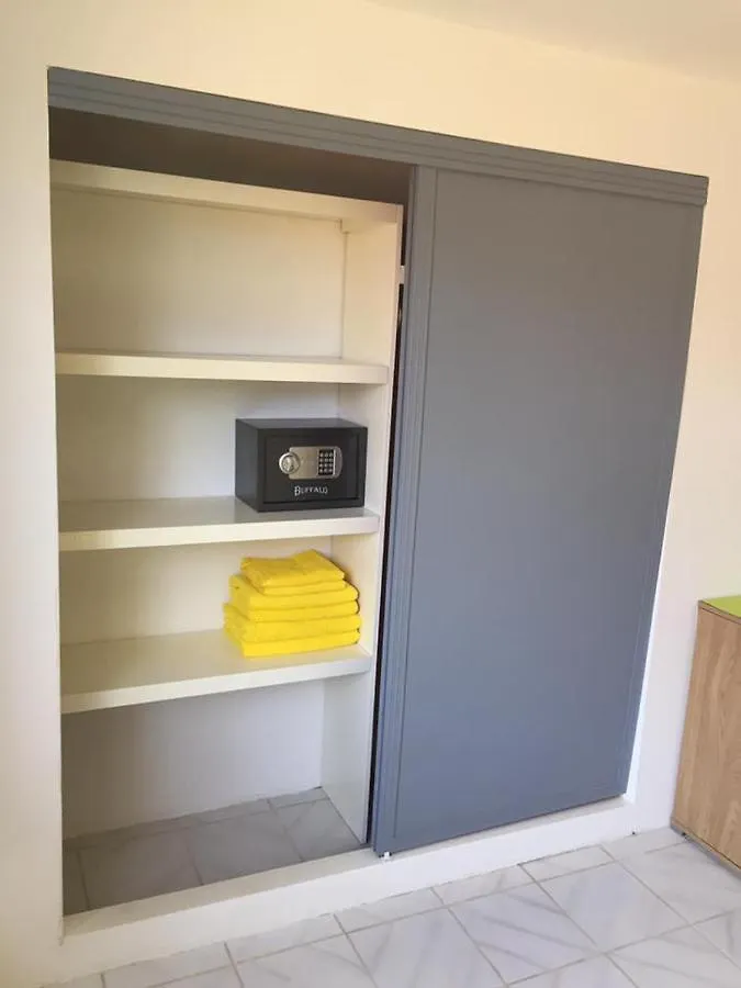 Fran Ger Apartments Aruba Sol, Playa Y Descanso. ארובה